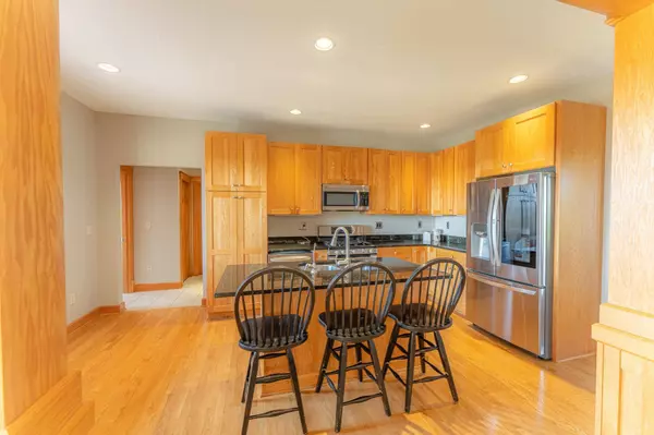 1433 109th ST, New Richmond, WI 54017