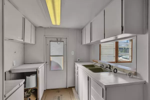 6404 N Stevens St, Spokane, WA 99208