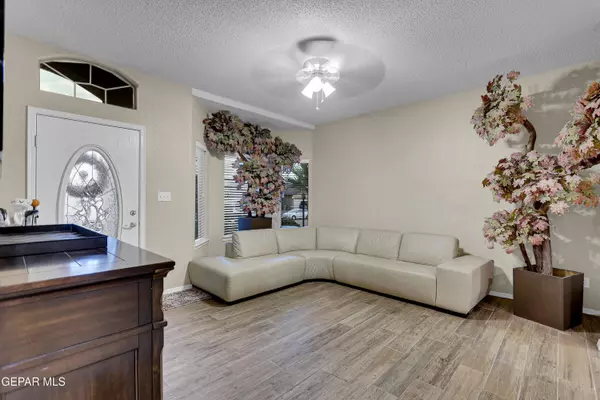 3241 Derby Point DR, El Paso, TX 79938