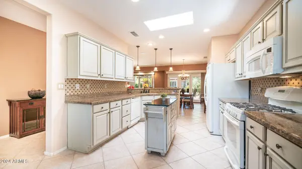 19784 N LOS ALTOS Way, Surprise, AZ 85374