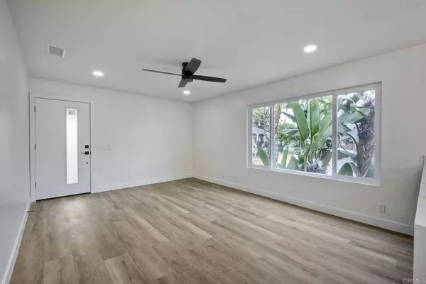 162 Terracina WAY, Vista, CA 92083