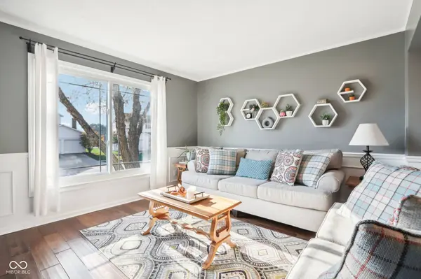 8920 Harrison Pkwy, Fishers, IN 46038