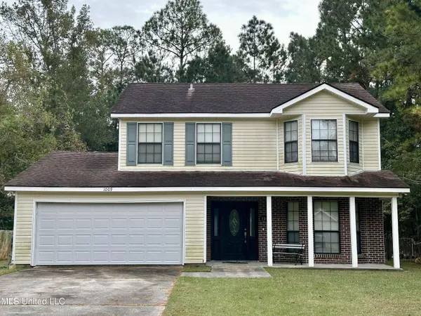 1009 Herlihy Street, Waveland, MS 39576