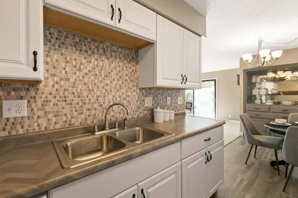 101 30th AVE NW, New Brighton, MN 55112