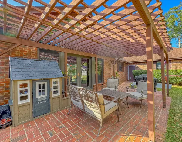 301 E Live Oak Lane, Havana, FL 32333