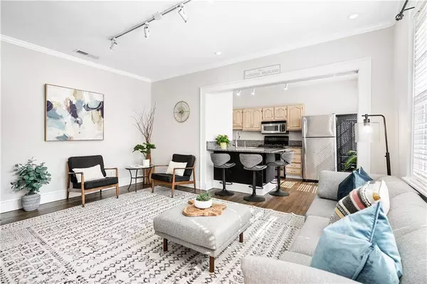 991 N Highland AVE NE #5, Atlanta, GA 30306