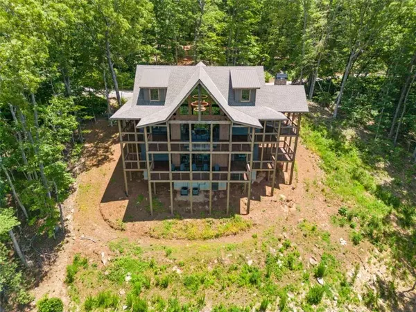 116 Round Top RD, Mineral Bluff, GA 30559