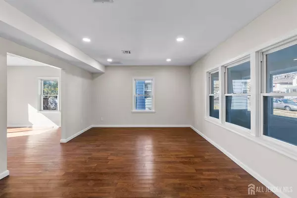 84 Southside AVE, Somerville, NJ 08876