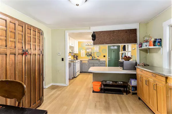 84 S 24th Street, Battle Creek, MI 49015