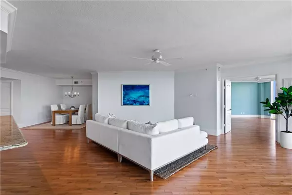 2900 N Highway A1a #5C, Hutchinson Island, FL 34949