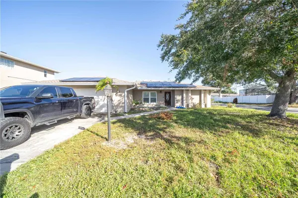 1800 IRONWOOD CT W, Oldsmar, FL 34677