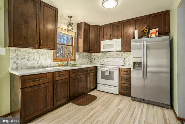 131 RED OAK DR, Boyertown, PA 19512