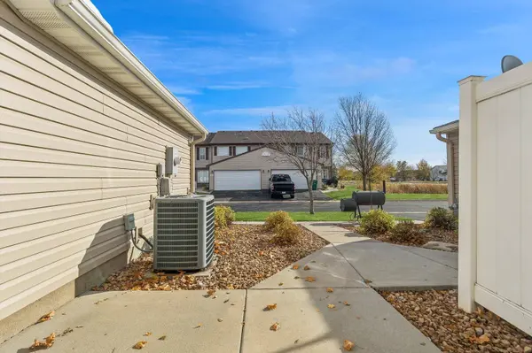 216 E Orchard ST, Belle Plaine, MN 56011