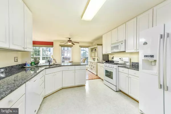 20616 GLENMERE SQ, Sterling, VA 20165