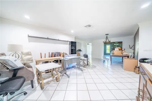 1800 IRONWOOD CT W, Oldsmar, FL 34677