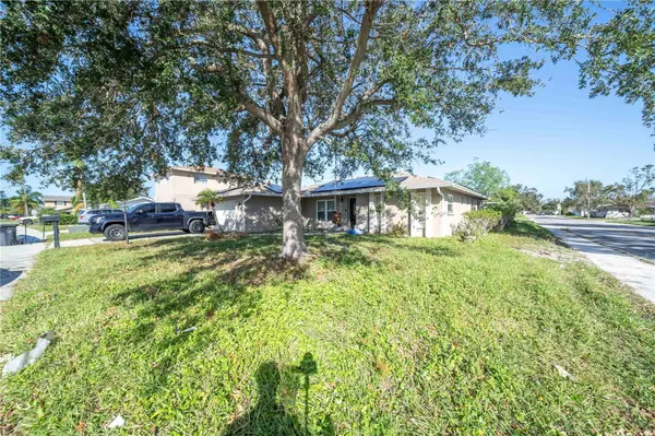 1800 IRONWOOD CT W, Oldsmar, FL 34677