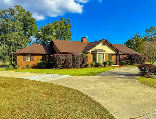 301 E Live Oak Lane, Havana, FL 32333