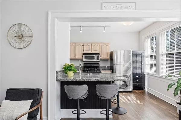 991 N Highland AVE NE #5, Atlanta, GA 30306