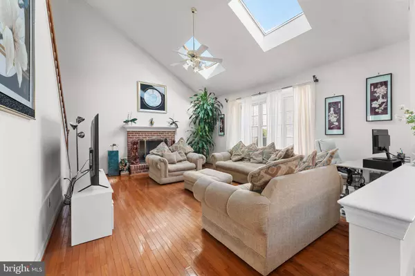 16401 FOX VALLEY TER, Rockville, MD 20853