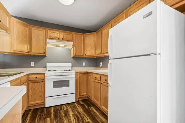 216 E Orchard ST, Belle Plaine, MN 56011