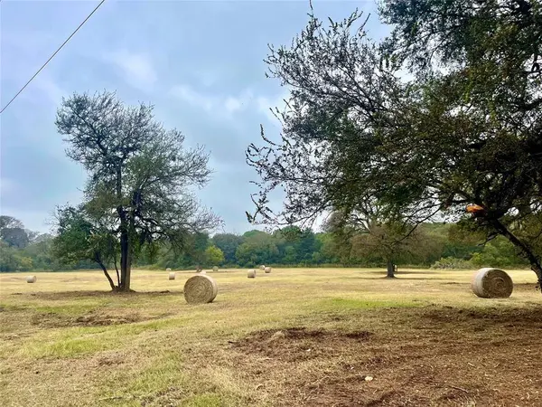 TBD 13.865 Acres Gathings Avenue, Covington, TX 76636
