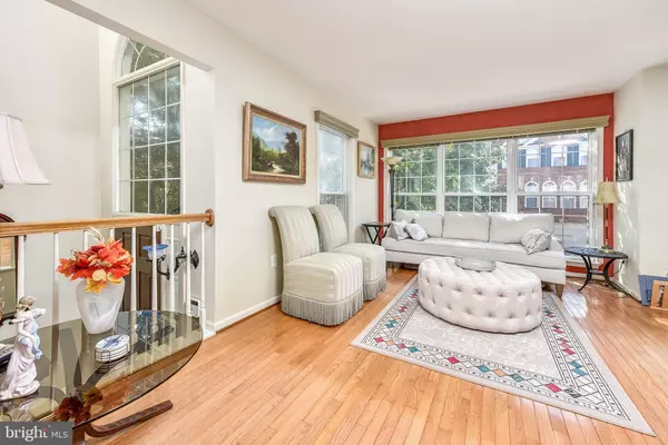 20616 GLENMERE SQ, Sterling, VA 20165