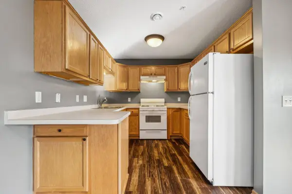 216 E Orchard ST, Belle Plaine, MN 56011