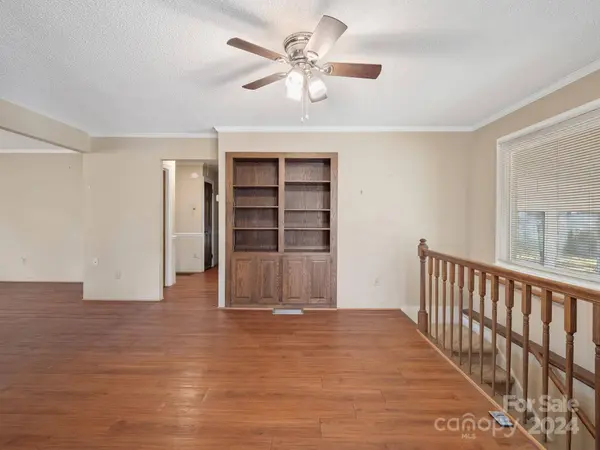 1875 Charlotte HWY, Mooresville, NC 28115