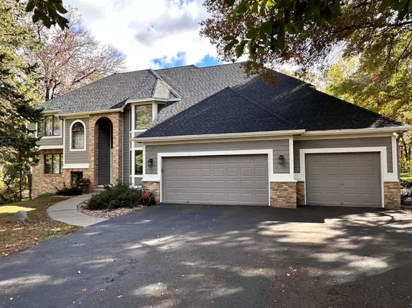 263 Cove RD, Troy Twp, WI 54016