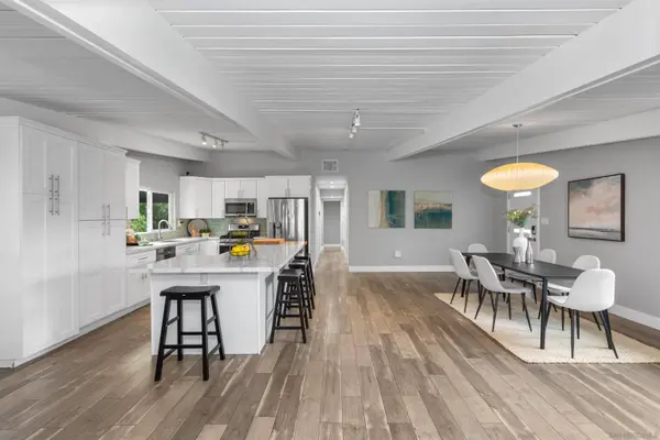 5417 Pennsylvania Ln, La Mesa, CA 91942