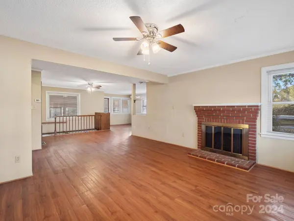 1875 Charlotte HWY, Mooresville, NC 28115