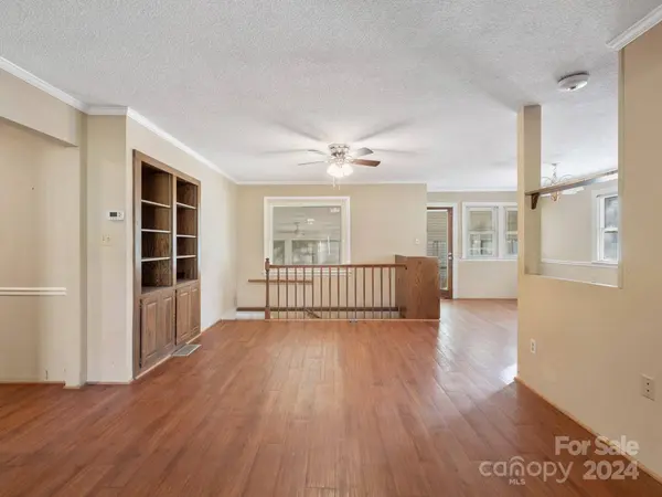 1875 Charlotte HWY, Mooresville, NC 28115