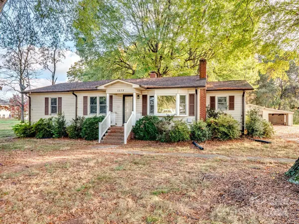 1875 Charlotte HWY, Mooresville, NC 28115