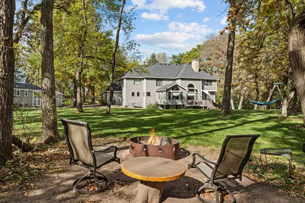 263 Cove RD, Troy Twp, WI 54016