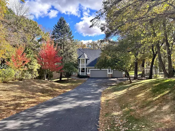 263 Cove RD, Troy Twp, WI 54016