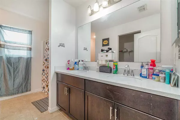 475 RAYFORD ST, Lehigh Acres, FL 33974