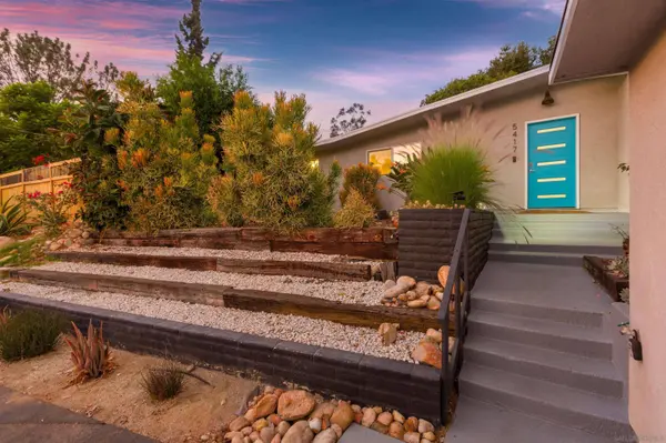 5417 Pennsylvania Ln, La Mesa, CA 91942