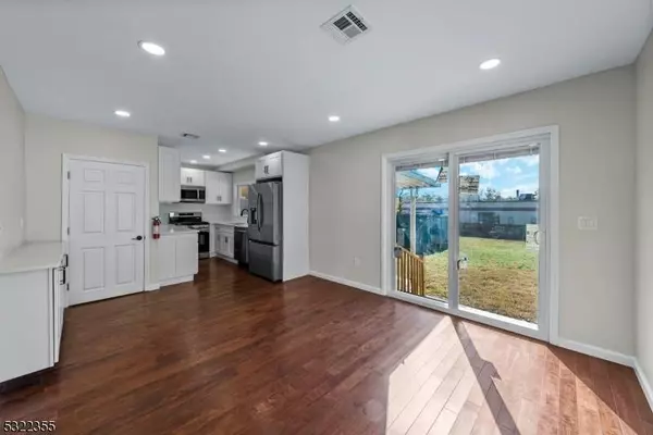 84 Southside Ave, Somerville Boro, NJ 08876