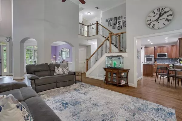 608 Forest Pine DR, Ball Ground, GA 30107