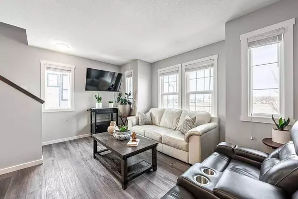 1407 3 ST SE #1, High River, AB T1V 0J9