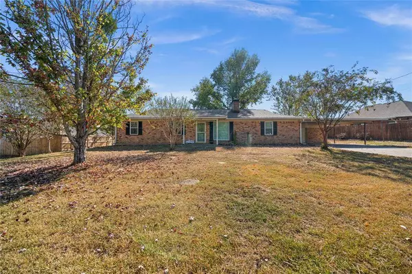 112 Pearl Street, Lindale, TX 75771