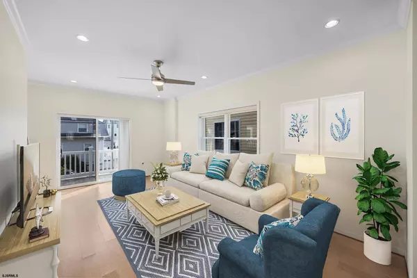 6313 Monmouth Ave, Ventnor, NJ 08406