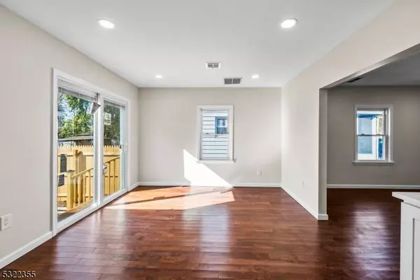 84 Southside Ave, Somerville Boro, NJ 08876