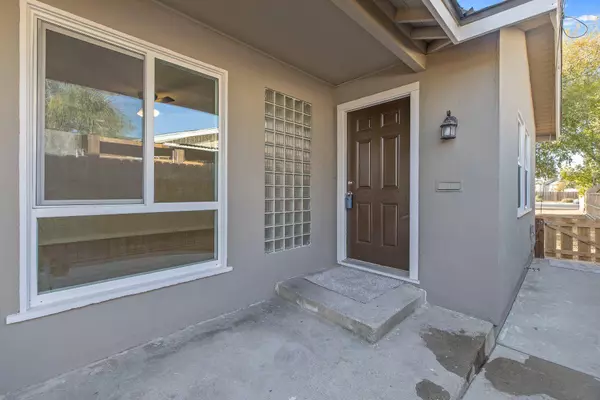 264 S Q Street, Dinuba, CA 93618