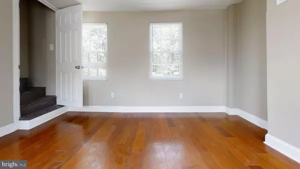 4276 ORCHARD ST, Philadelphia, PA 19124