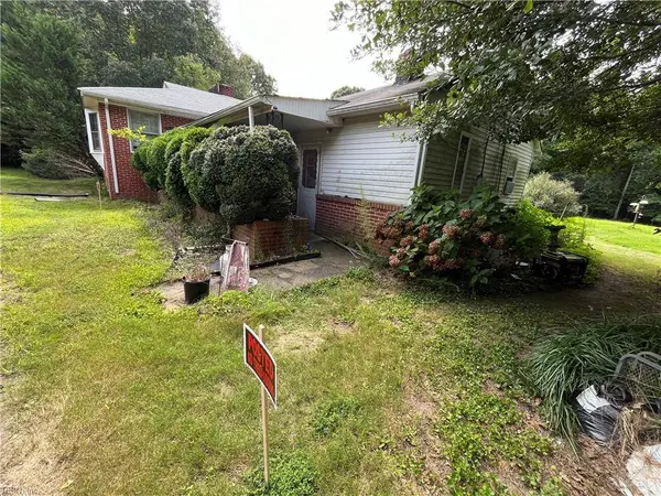 10401 Carriage RD, Providence Forge, VA 23140