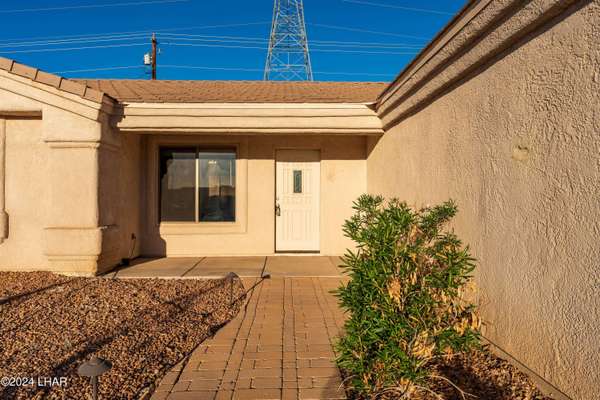 1308 Mohican Dr, Lake Havasu City, AZ 86406