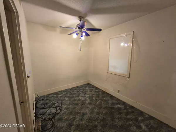 1508 1ST AVE N, Grand Forks, ND 58203