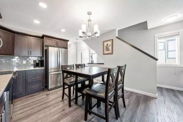 1407 3 ST SE #1, High River, AB T1V 0J9