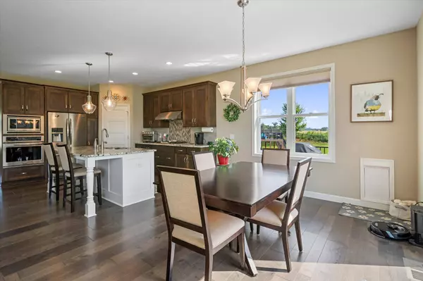 8017 157th ST, Savage, MN 55378